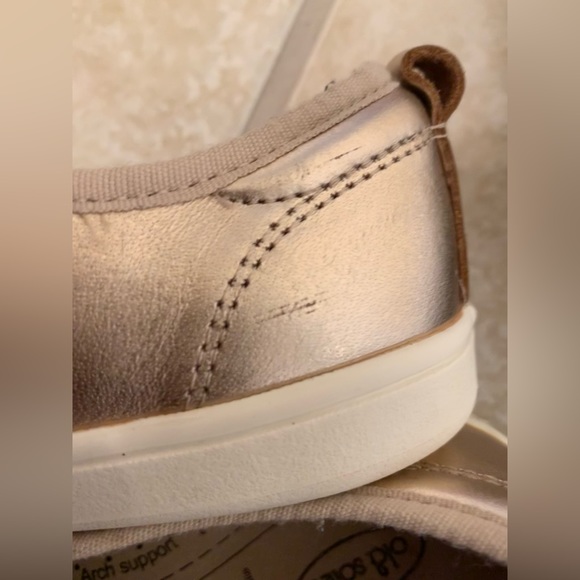 Old Soles Rose Gold slip on tennis shoes girl’s size 31 US 13.5 - Picture 8 of 15
